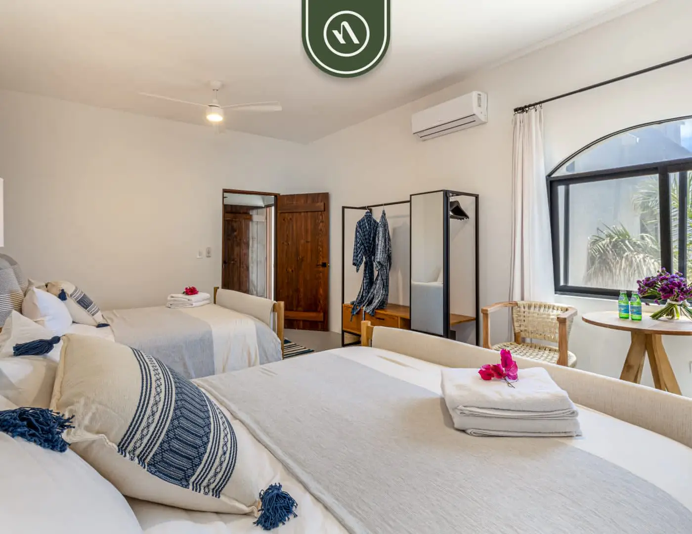 Oceanfront 10 BR Villa with Pool - Jacuzzi - Beach