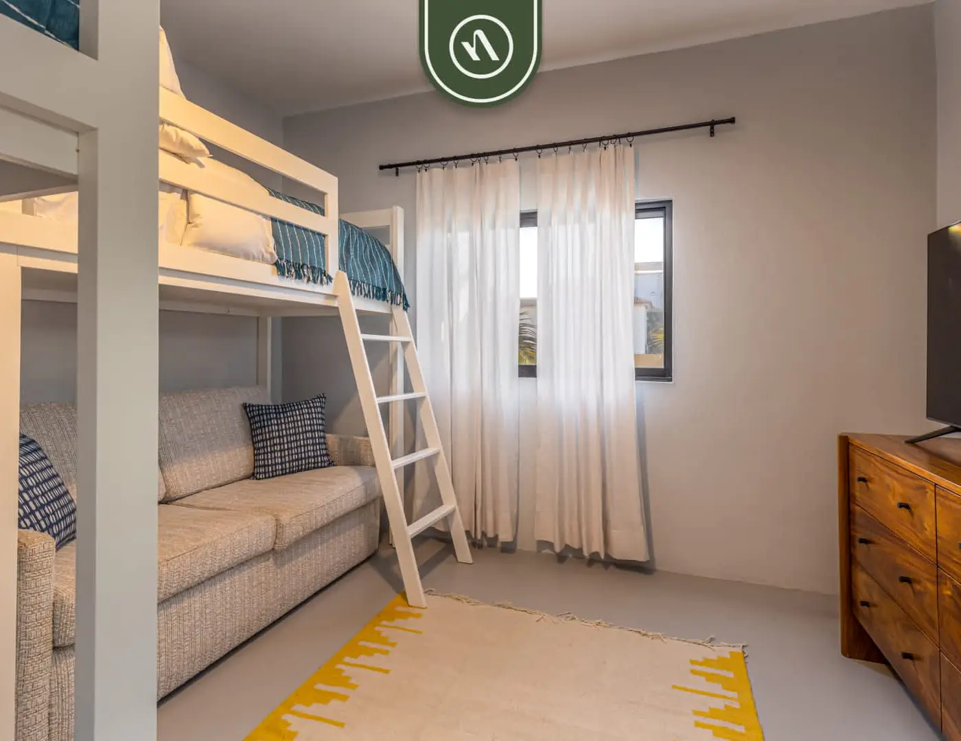 Oceanfront 10 BR Villa with Pool - Jacuzzi - Beach