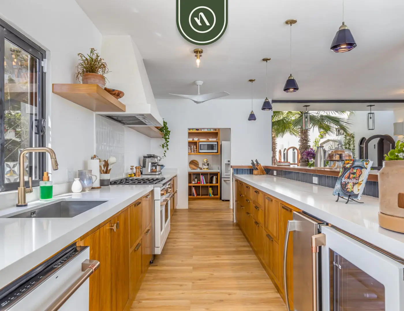 Oceanfront 10 BR Villa with Pool - Jacuzzi - Beach