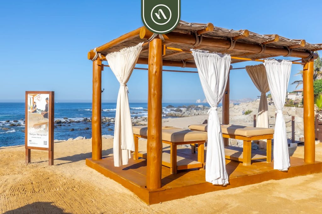 2BR Condo with Private Terrace - Ocean View