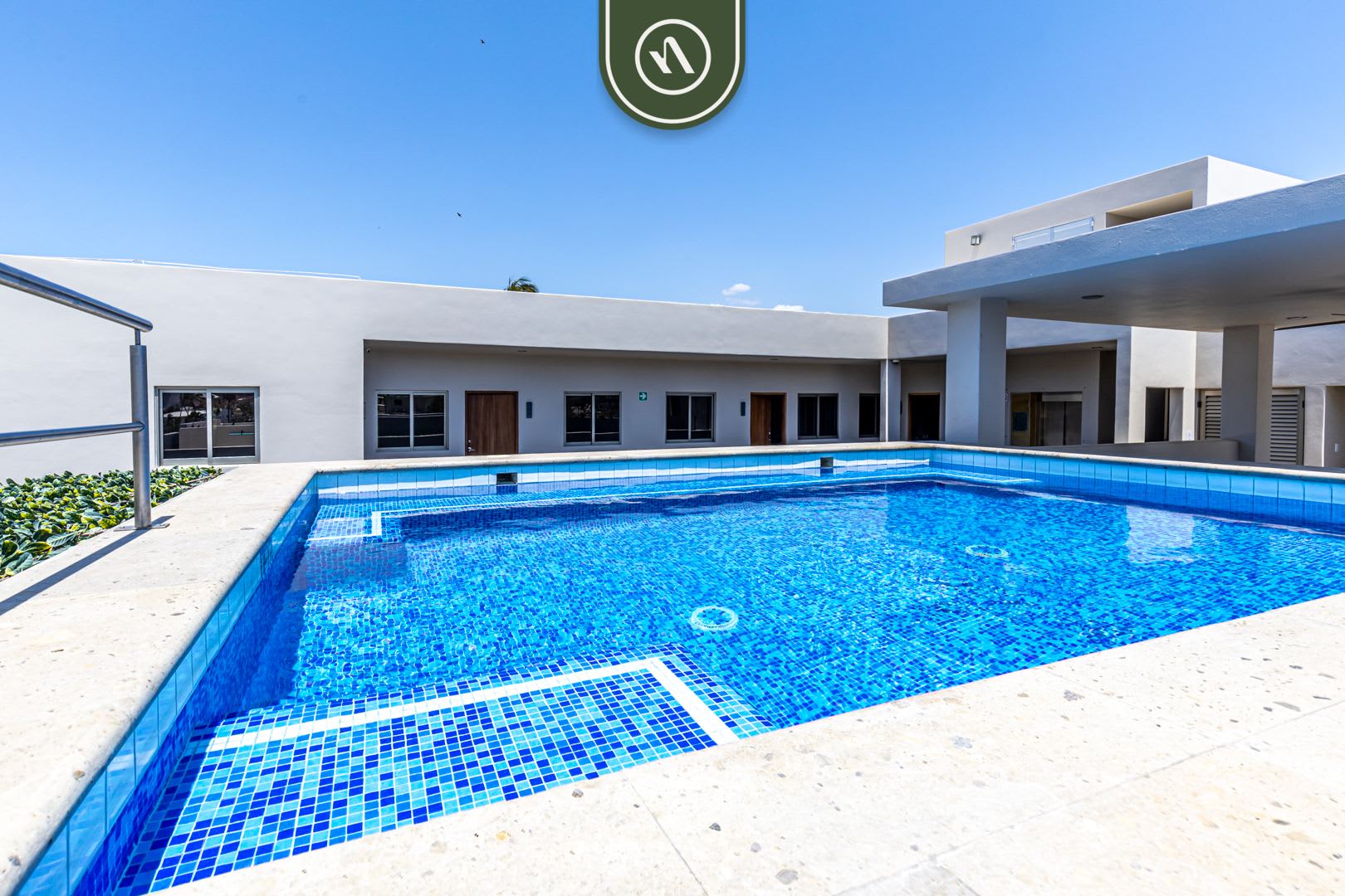 Centric 1BR Condo in Dowtown Cabo - Rooftop Pool