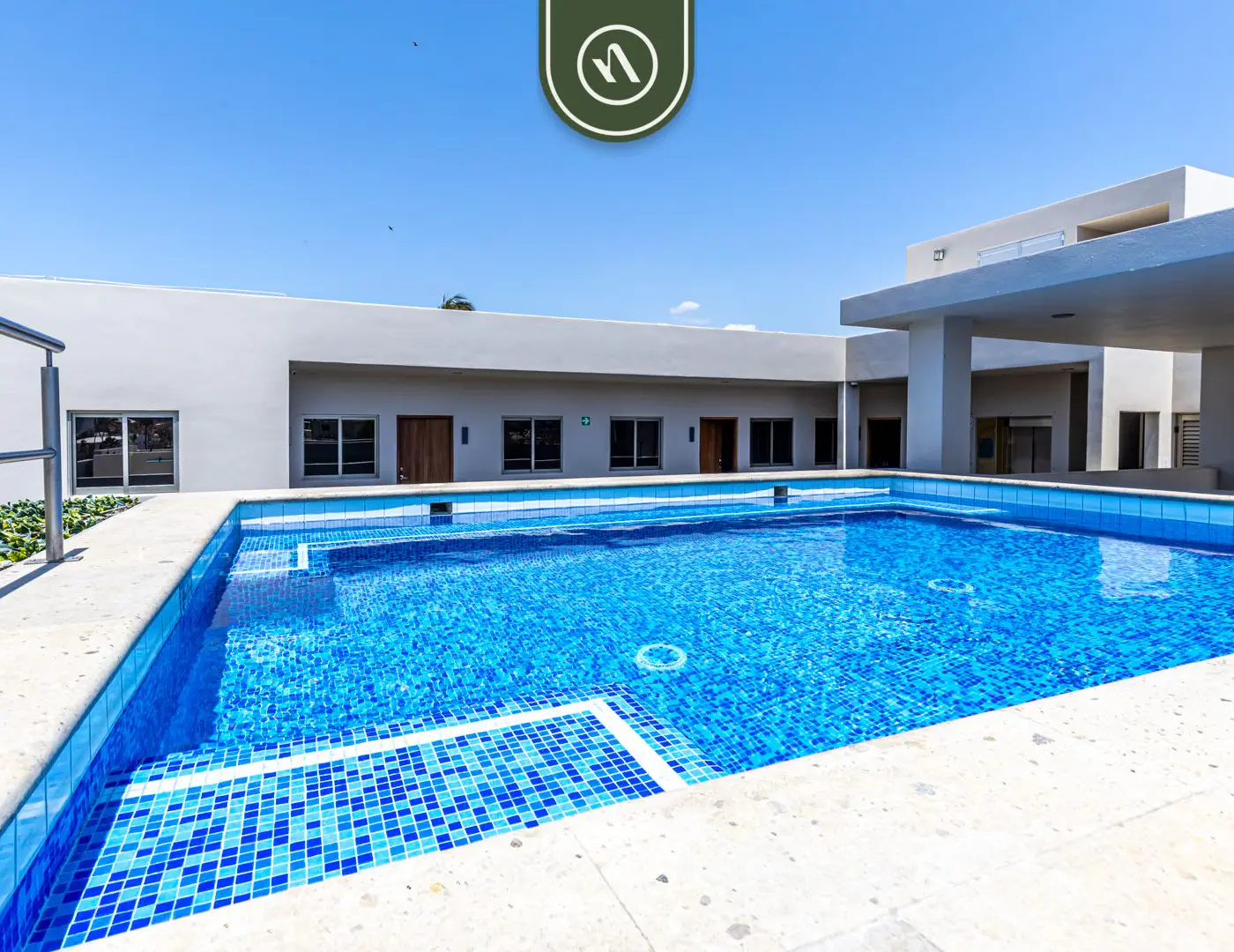 Centric Apt in Downtown - Rooftop Pool - Terrace