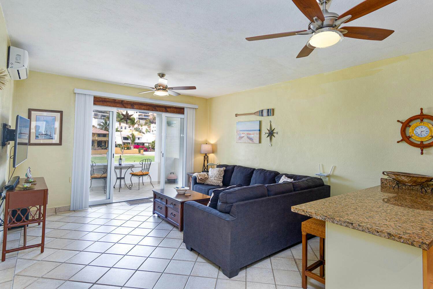 Peninsula PEN V1 208