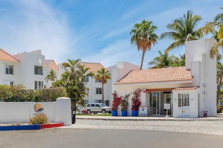 Peninsula PEN V1 208