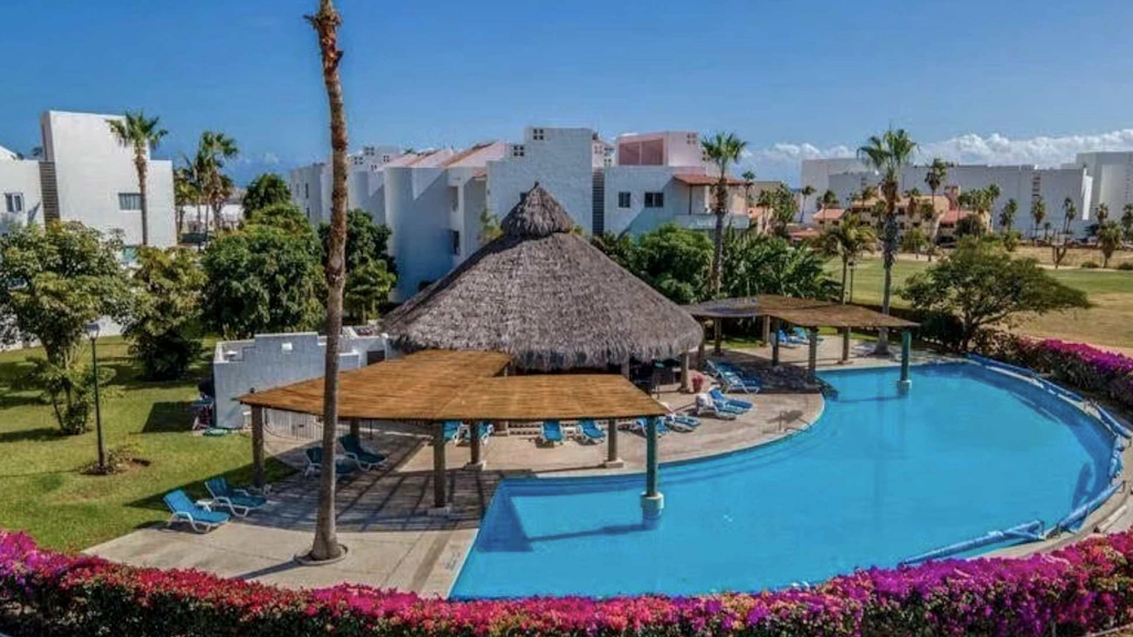 Peninsula Luxury Condo Vidanta Golf & Beach Access