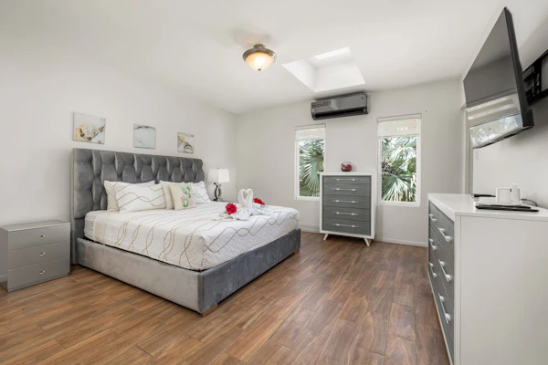 Turibana Villa- 3 Bedroom, 2 Bathroom