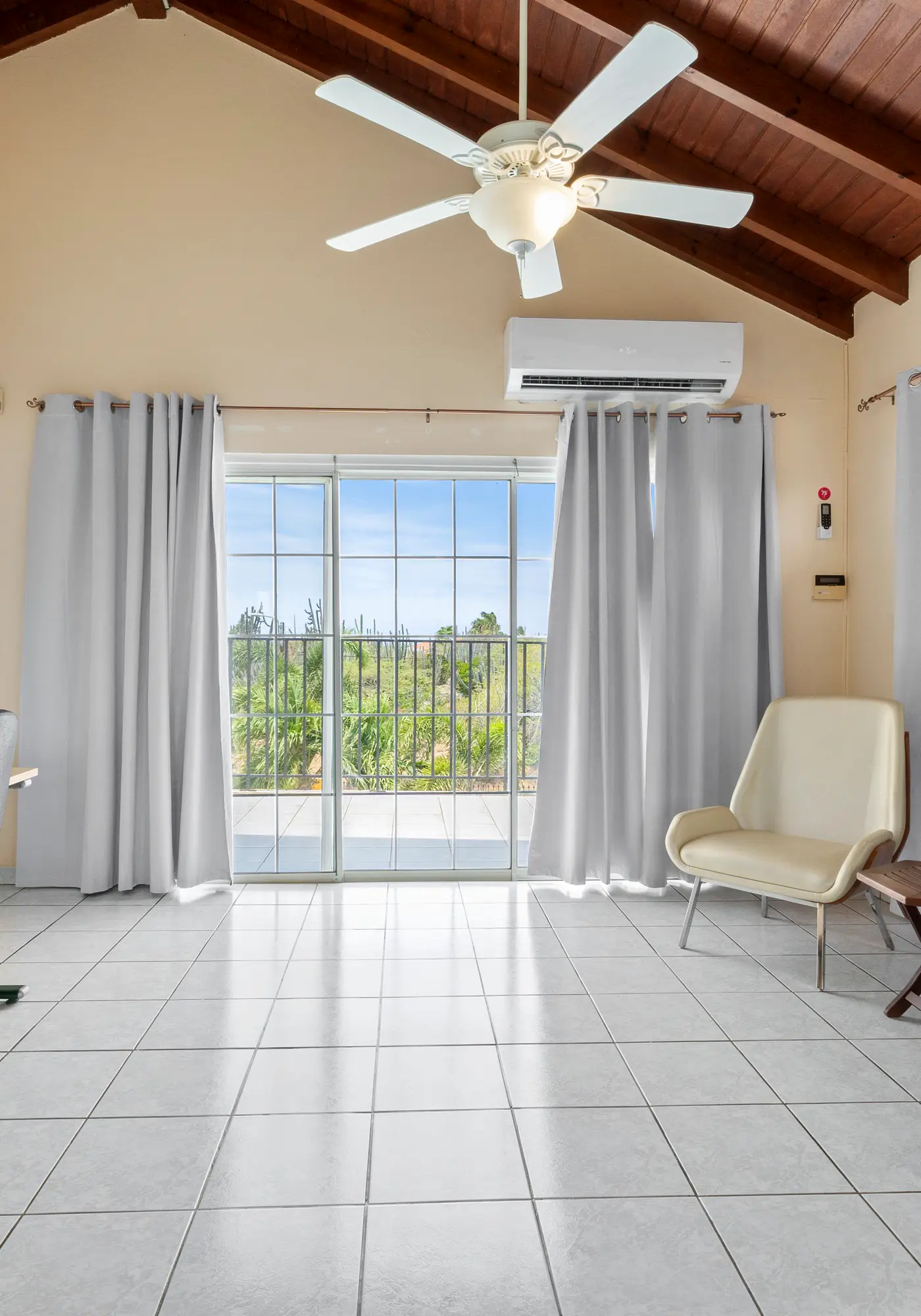 SunnyStay Villa Noord Aruba