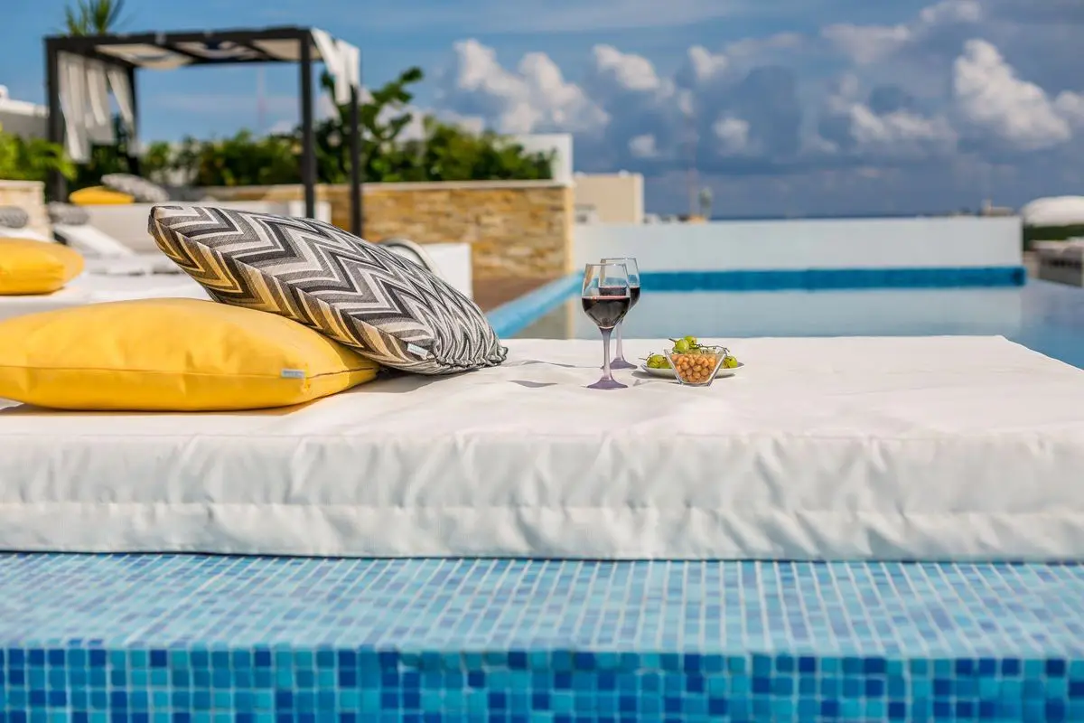 Menesse the City Menesse the City 2225