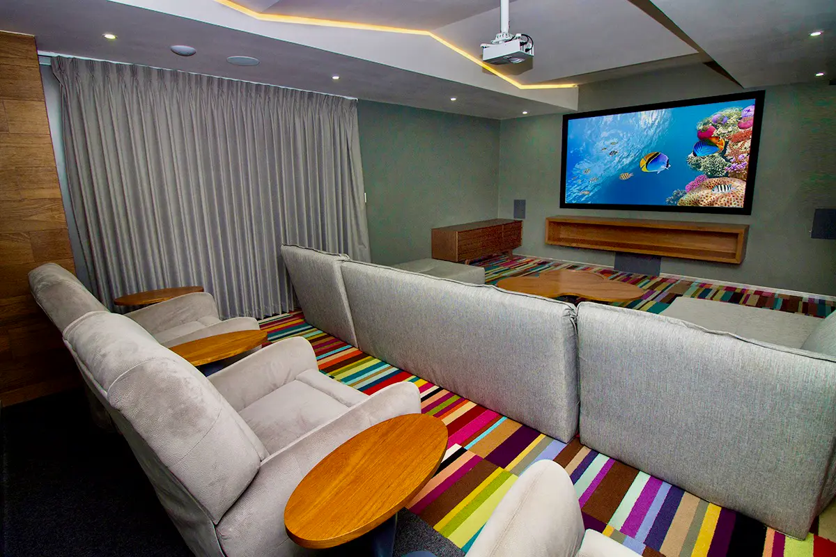 Menesse the City Menesse the City 2225