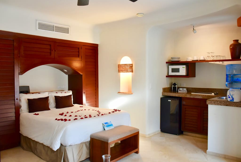 Amazing studio with ocean view in the heart of Playa del Carmen. 202