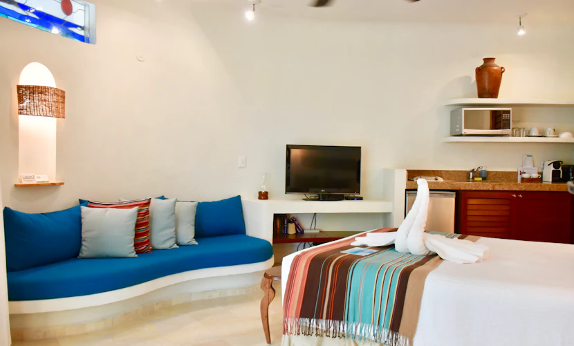 Amazing studio with ocean view, in the heart of Playa del Carmen. 206
