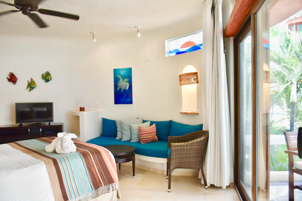 Amazing studio with ocean view in the heart of Playa del Carmen. 211