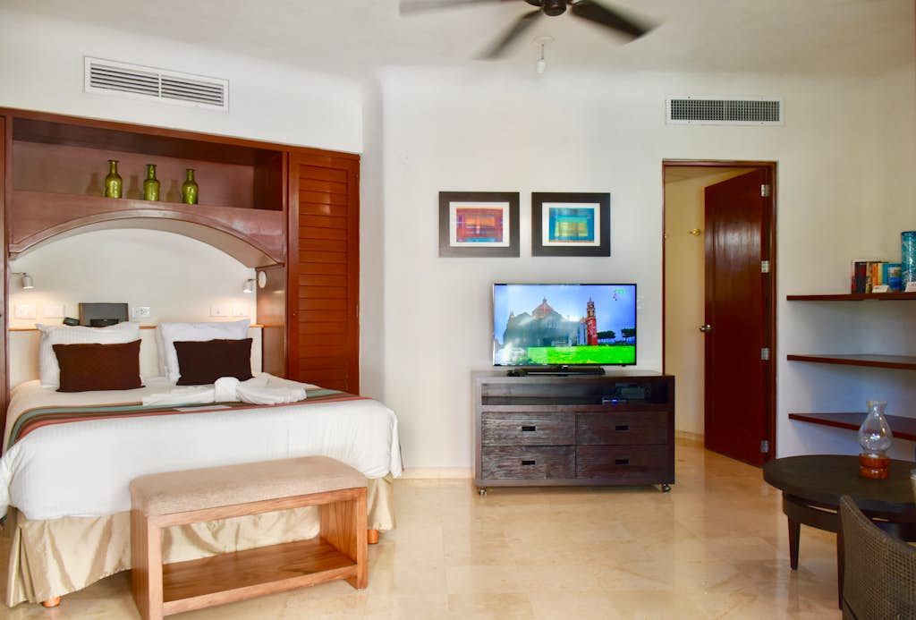Amazing studio with ocean view in the heart of Playa del Carmen. 213