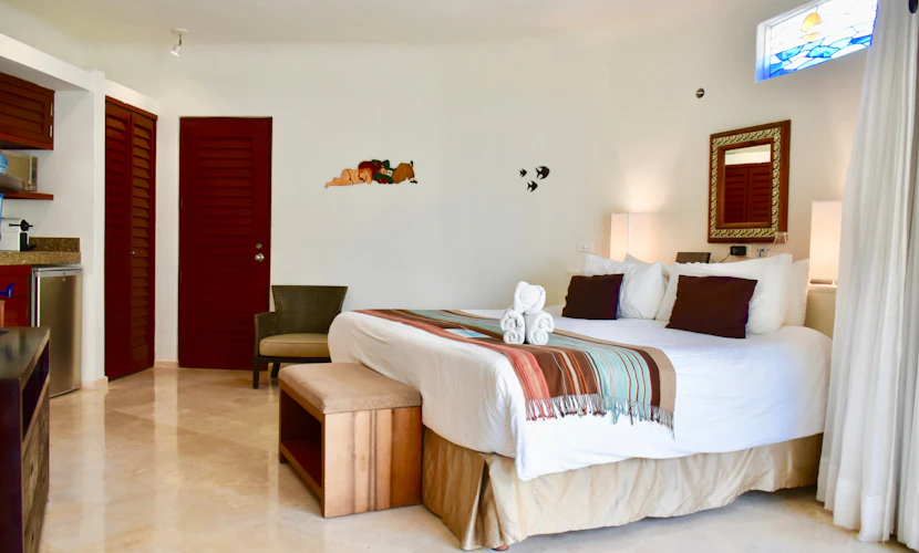 Amazing studio with ocean view in the heart of Playa del Carmen. 310