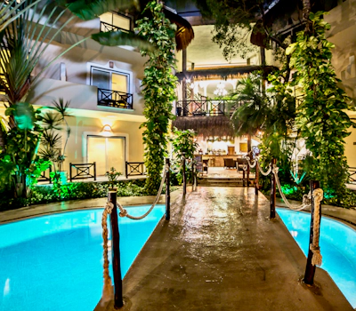 Riviera del Sol King Size Junior Suite, 104