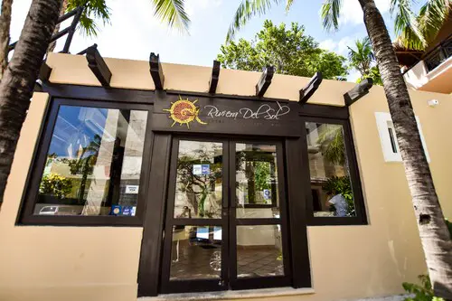 Riviera del Sol Double Queen Deluxe Suite, 203