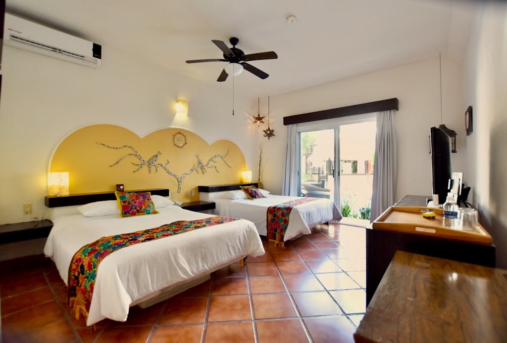 Riviera del Sol Amazing Double Queen Deluxe Suite 204