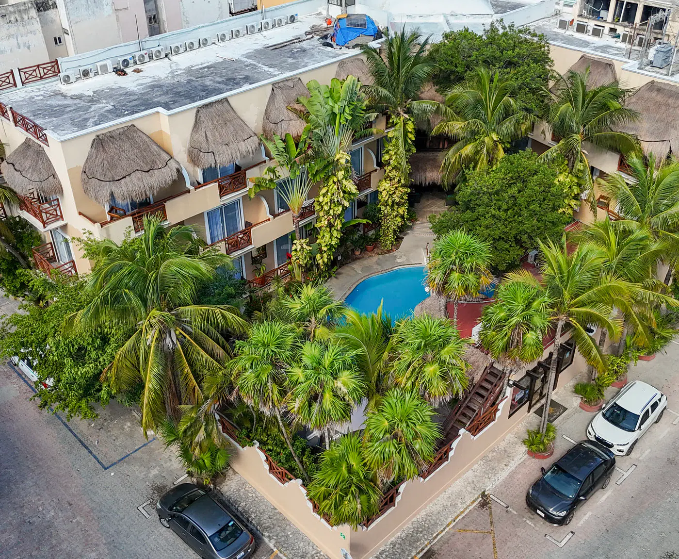 Riviera del Sol Double Queen Deluxe Suite, 204