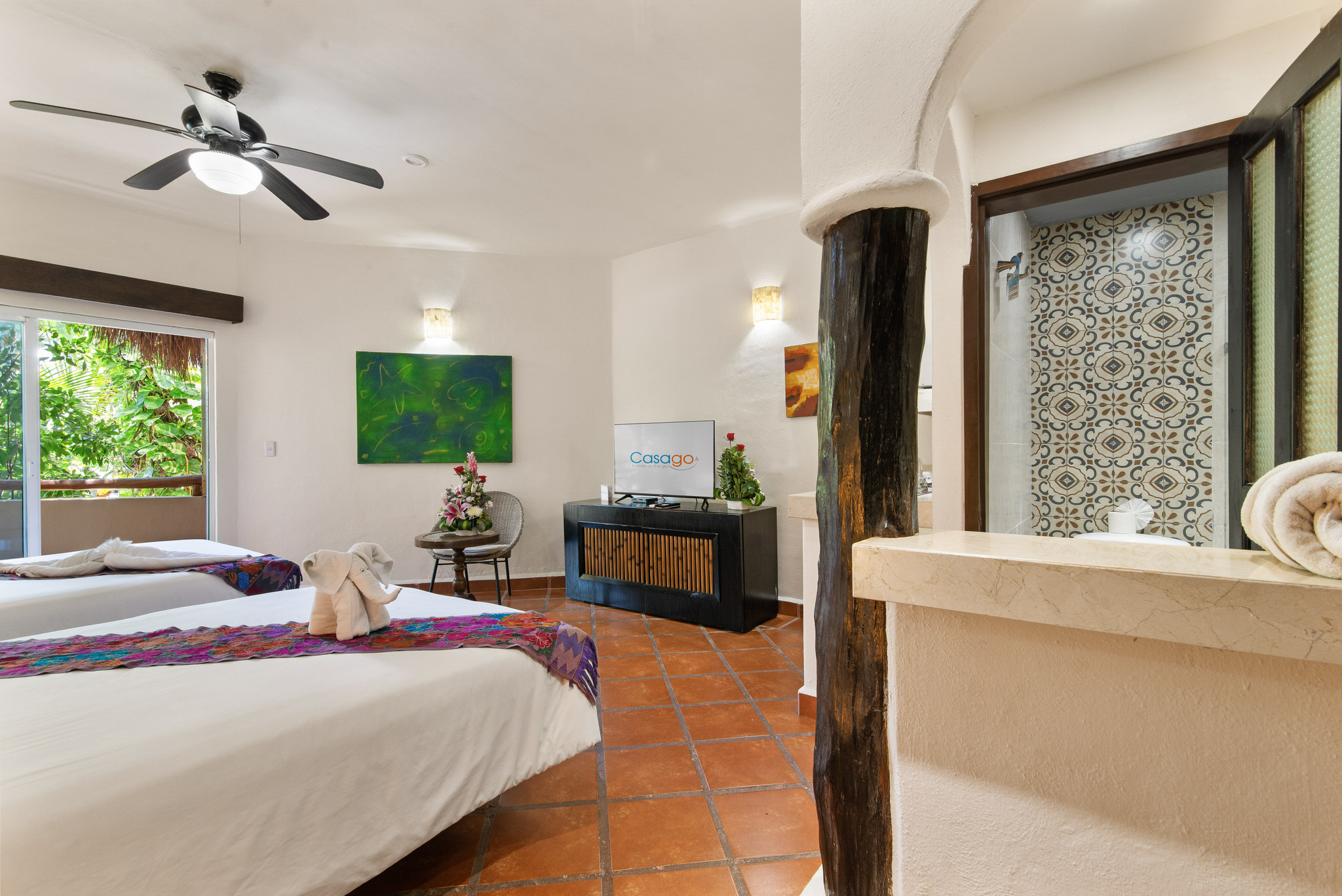 Riviera del Sol Amazing Double Queen Deluxe Suite 206