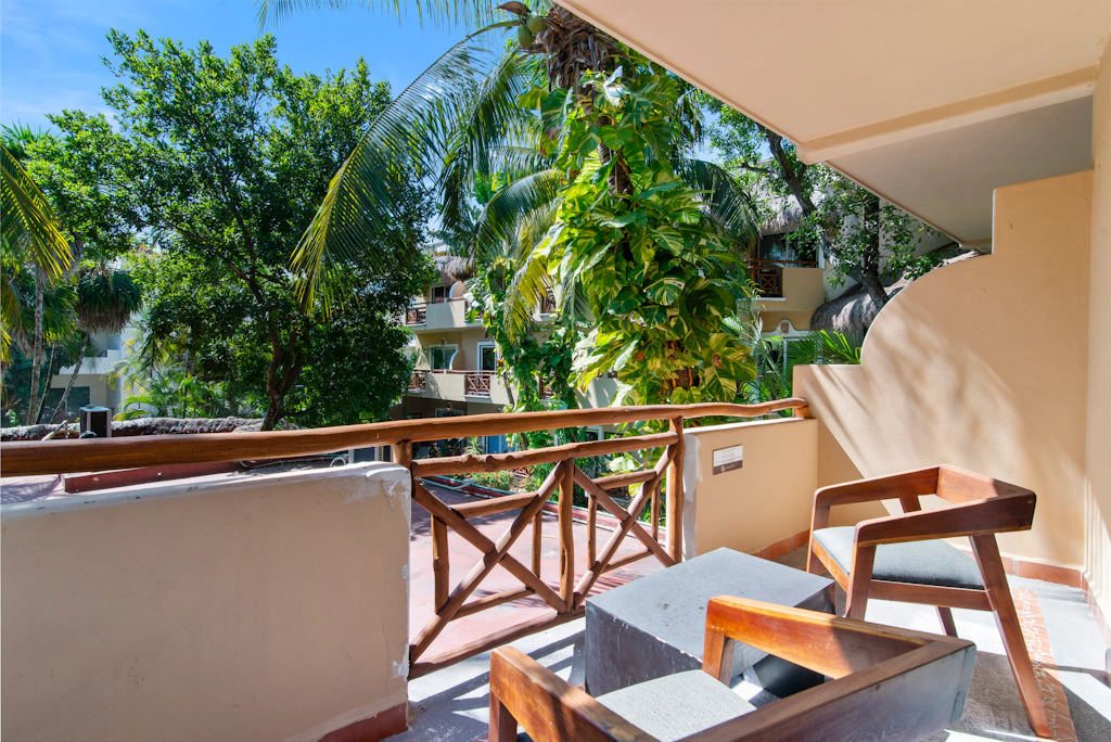 Riviera del Sol King Size Deluxe Suite, 208