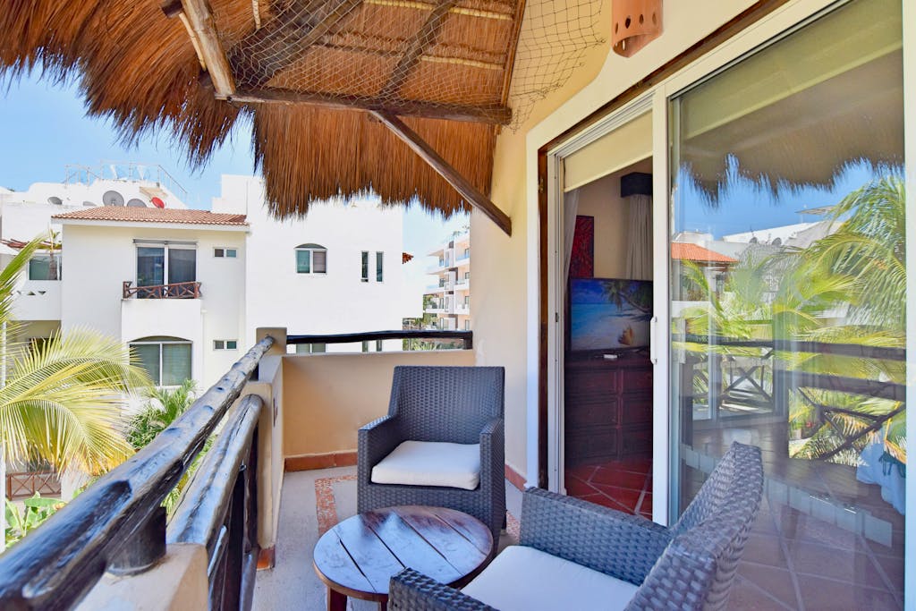 Riviera del Sol Amazing King Size Deluxe Suite 301