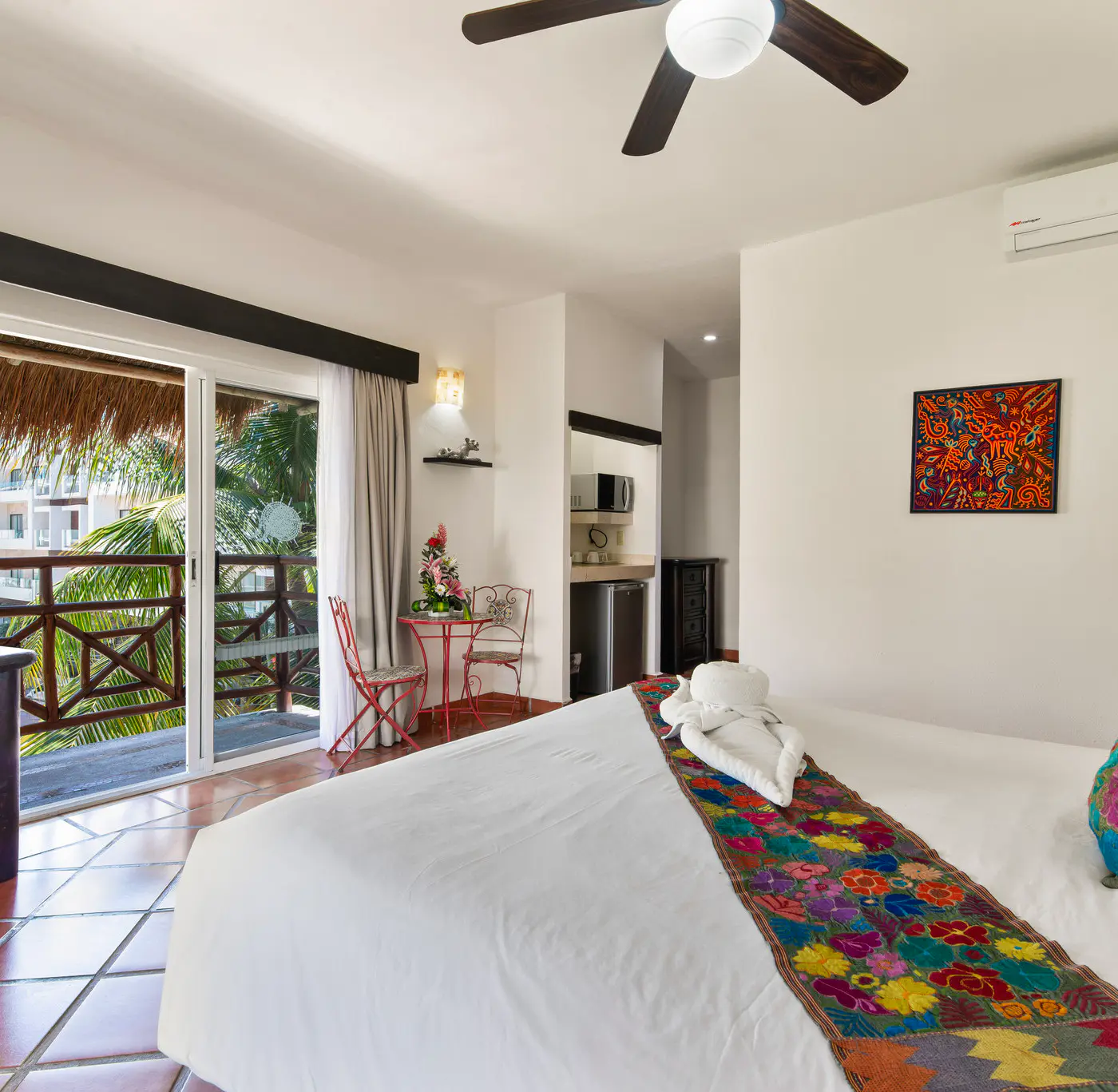Riviera del Sol King Size Deluxe Suite, 301