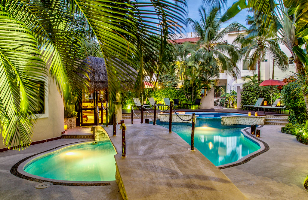 Riviera del Sol Double Queen Junior Suite, 304