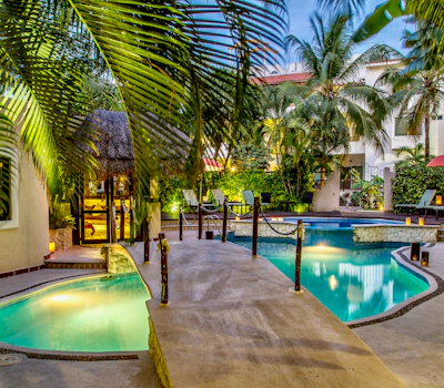 Riviera del Sol Double Queen Junior Suite, 306