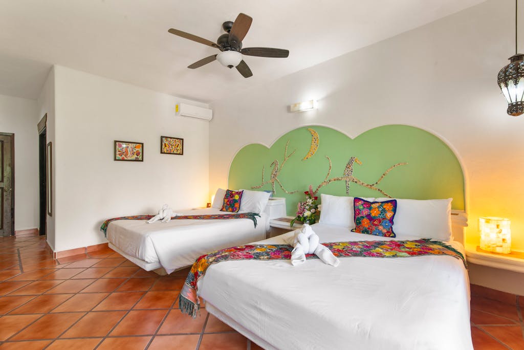 Riviera del Sol Amazing Double Queen Junior Suite 307