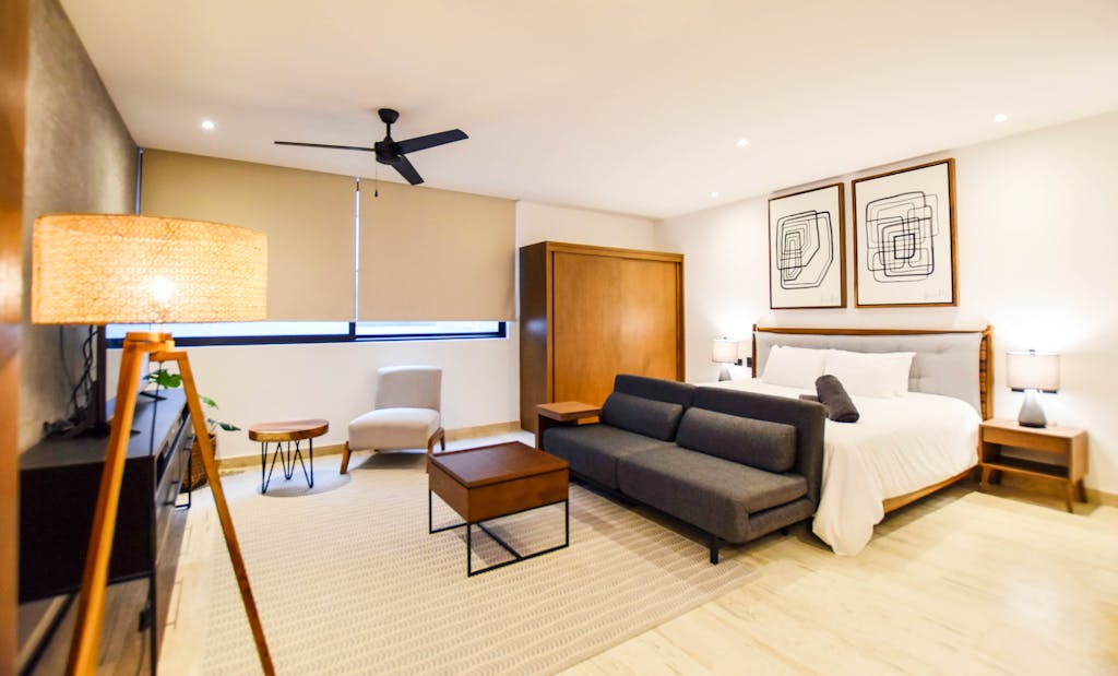 Downtown Studio Volta 301 by Casago