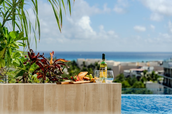 Sea Tower Studio | Infinity Pool w/ Ocean View
