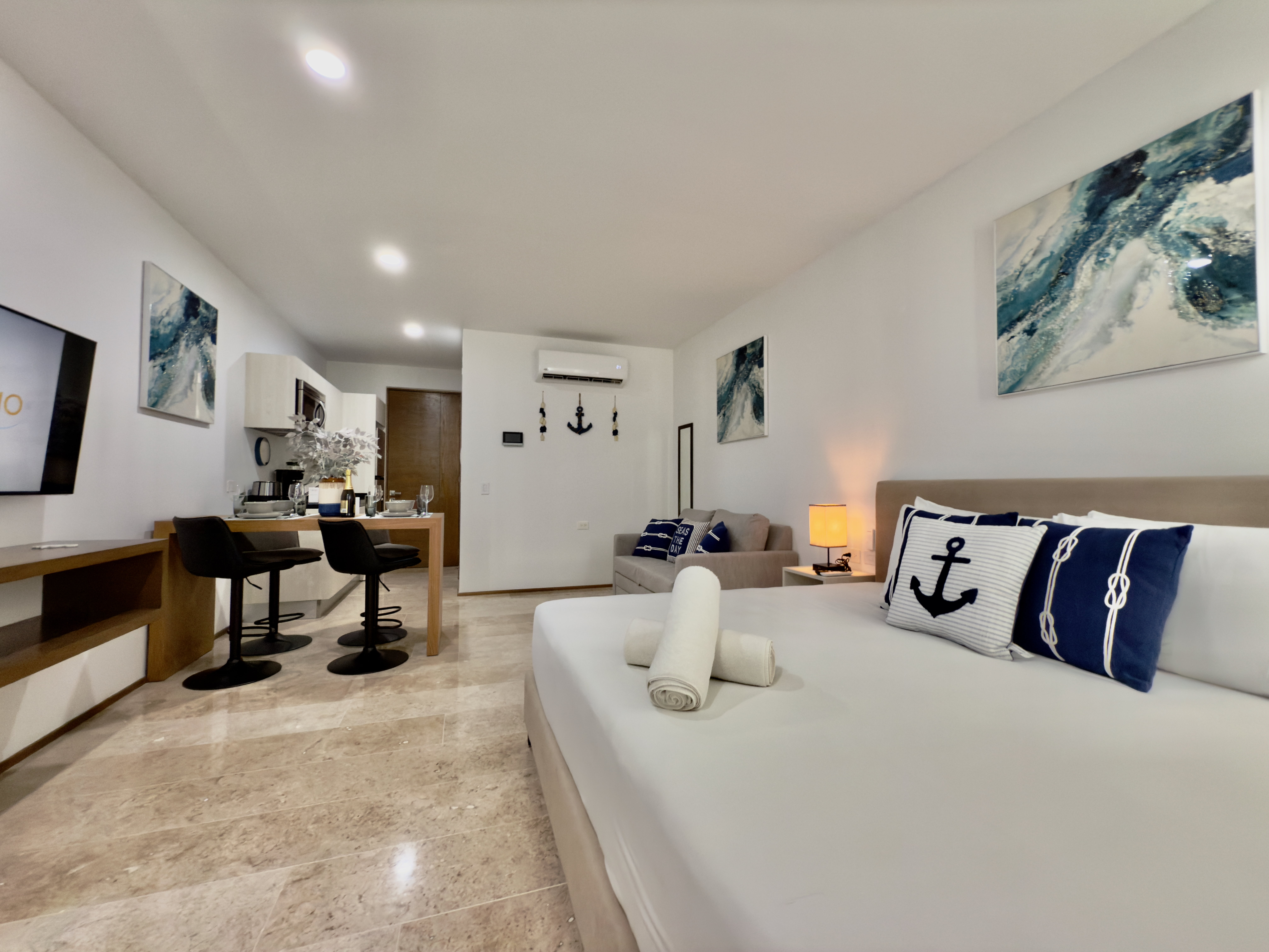 Sea Tower downtwn by Casago