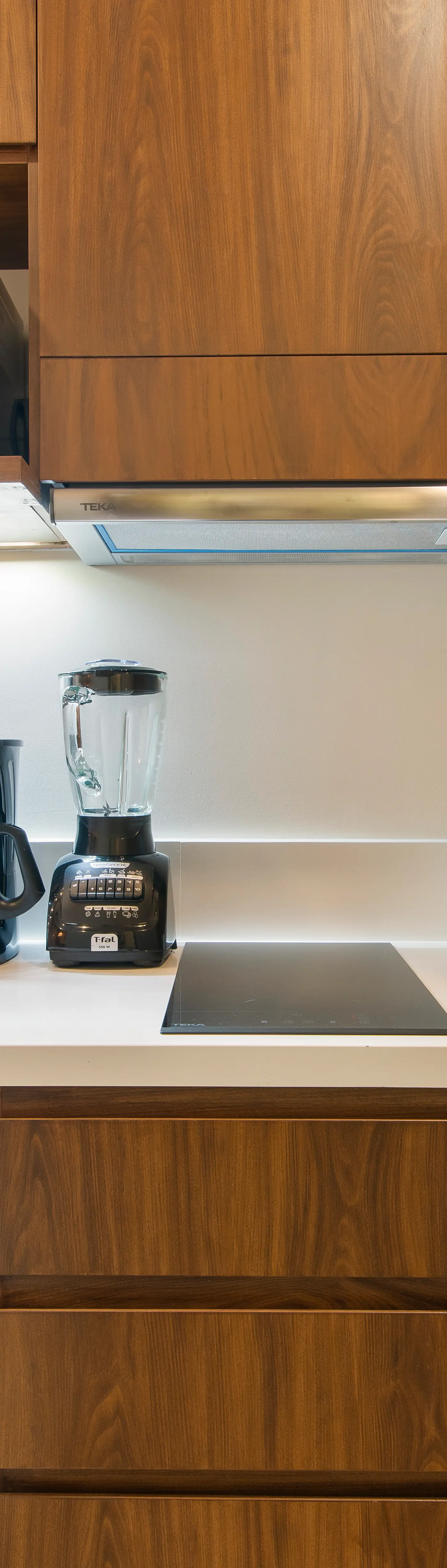 Paravian Paravian A303