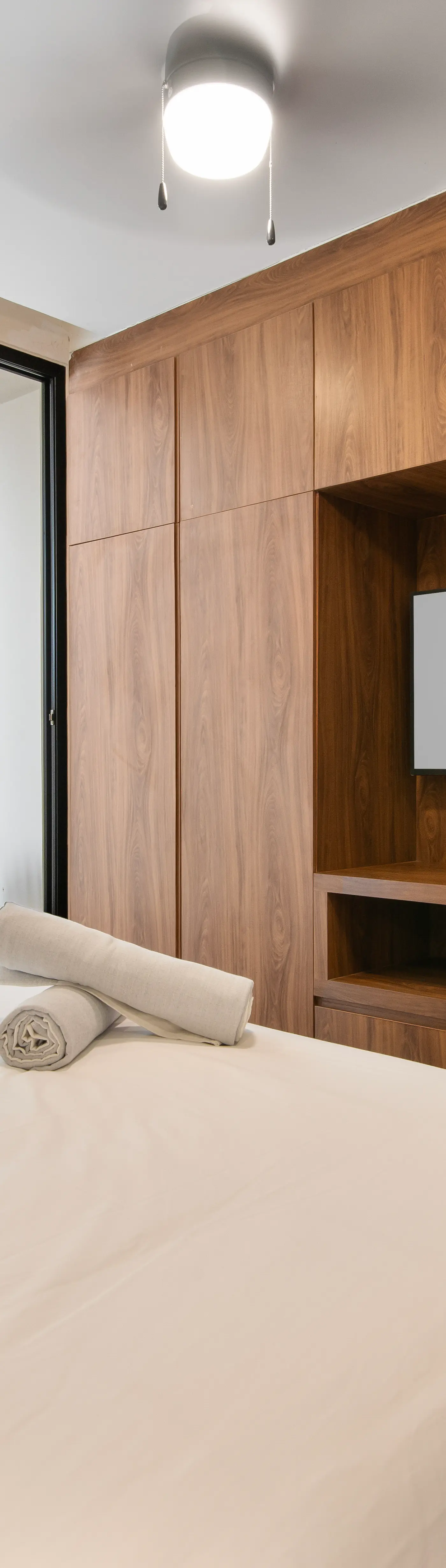 Paravian Paravian A303