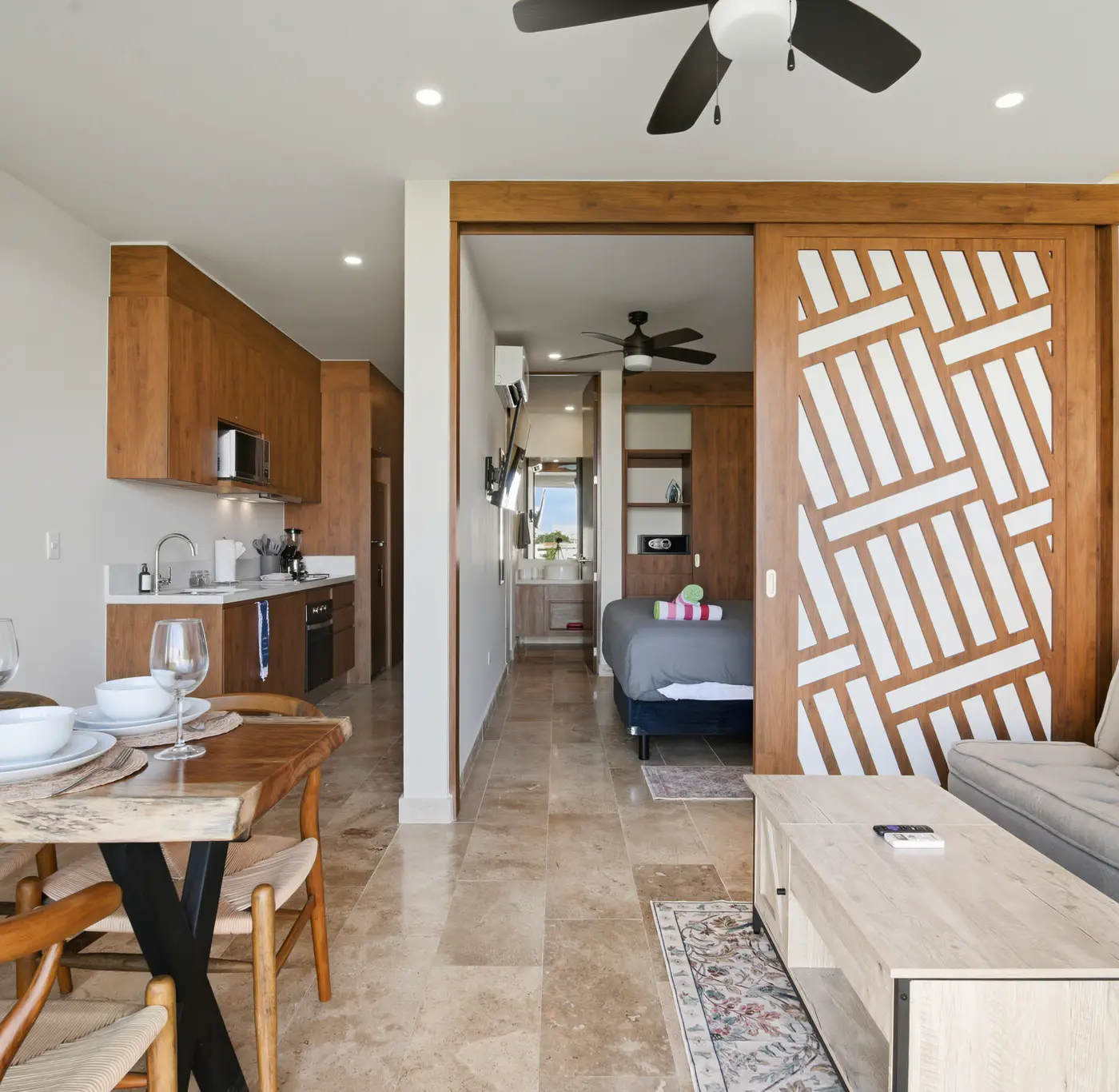 Paravian Paravian A505