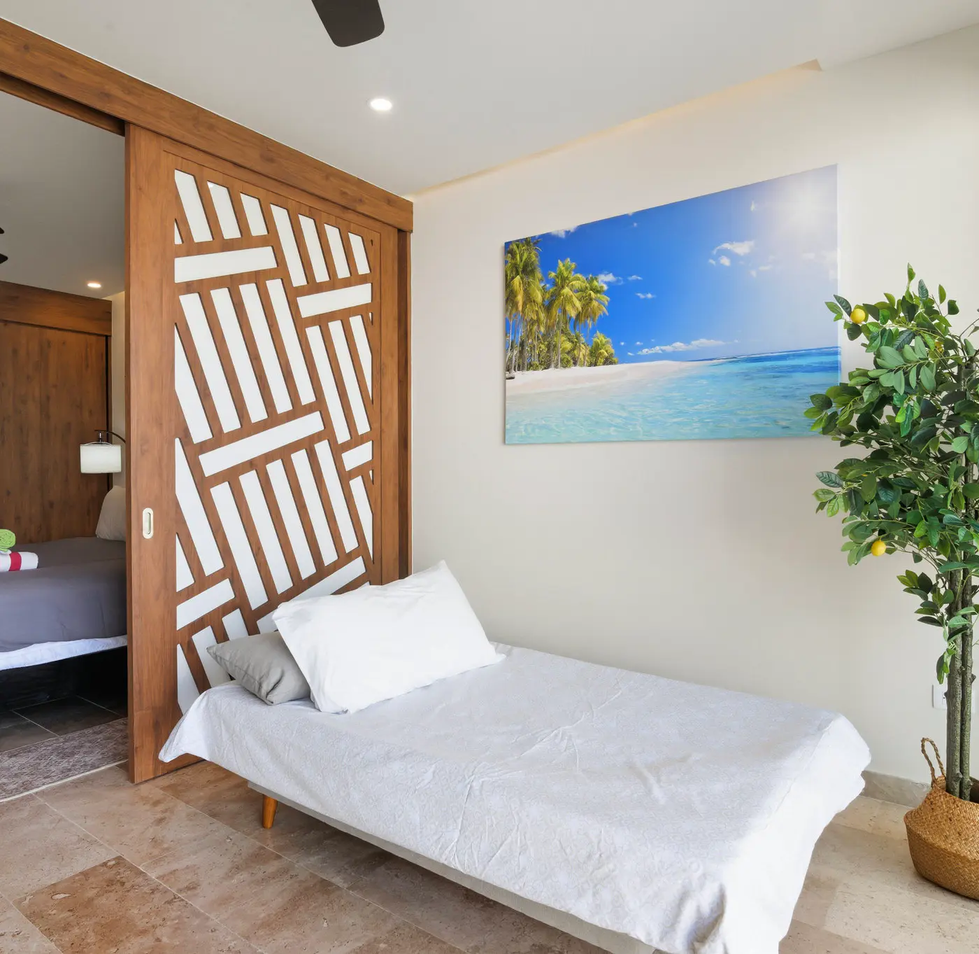 Paravian Paravian A505