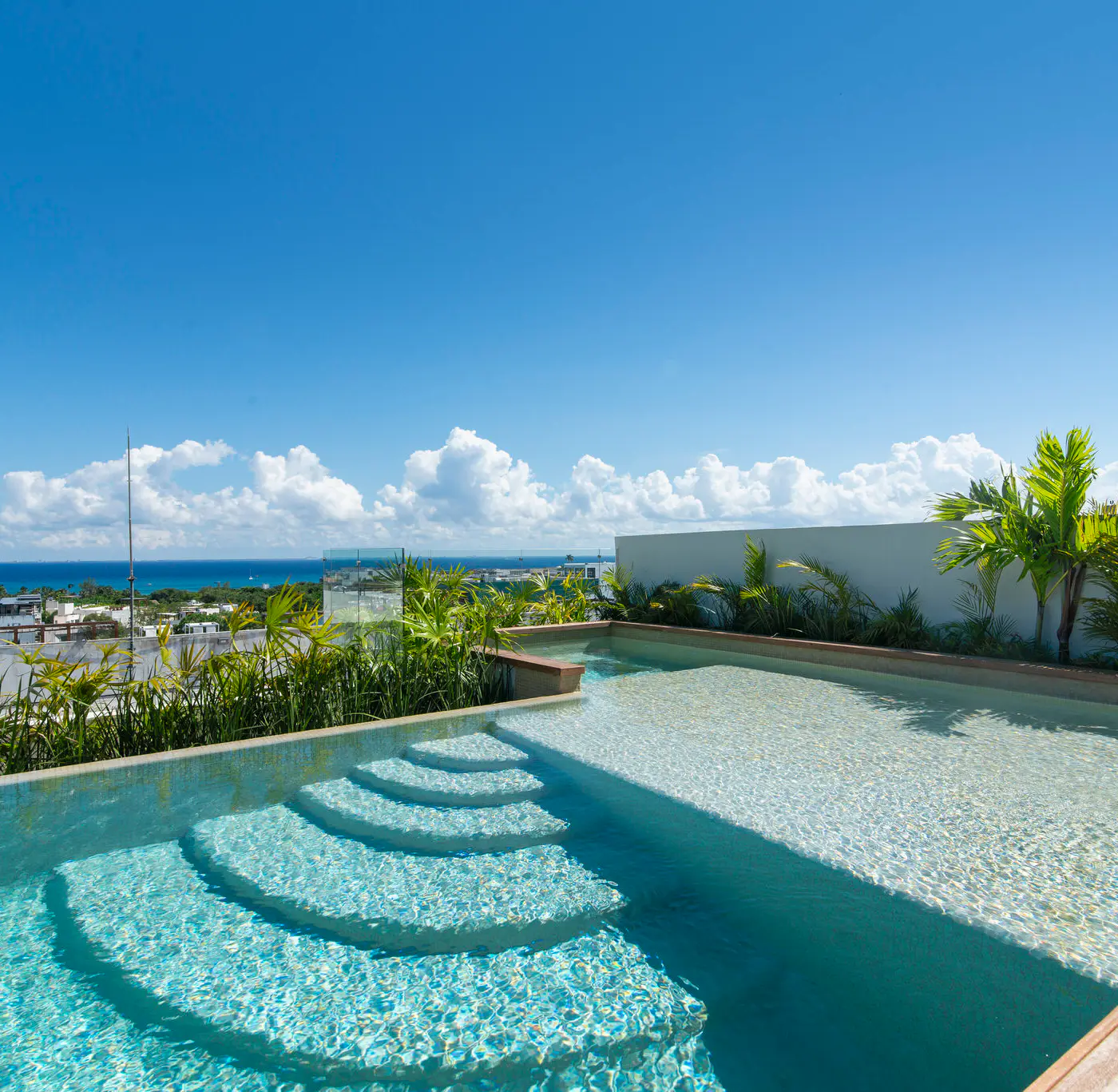 Paravian Paravian A505