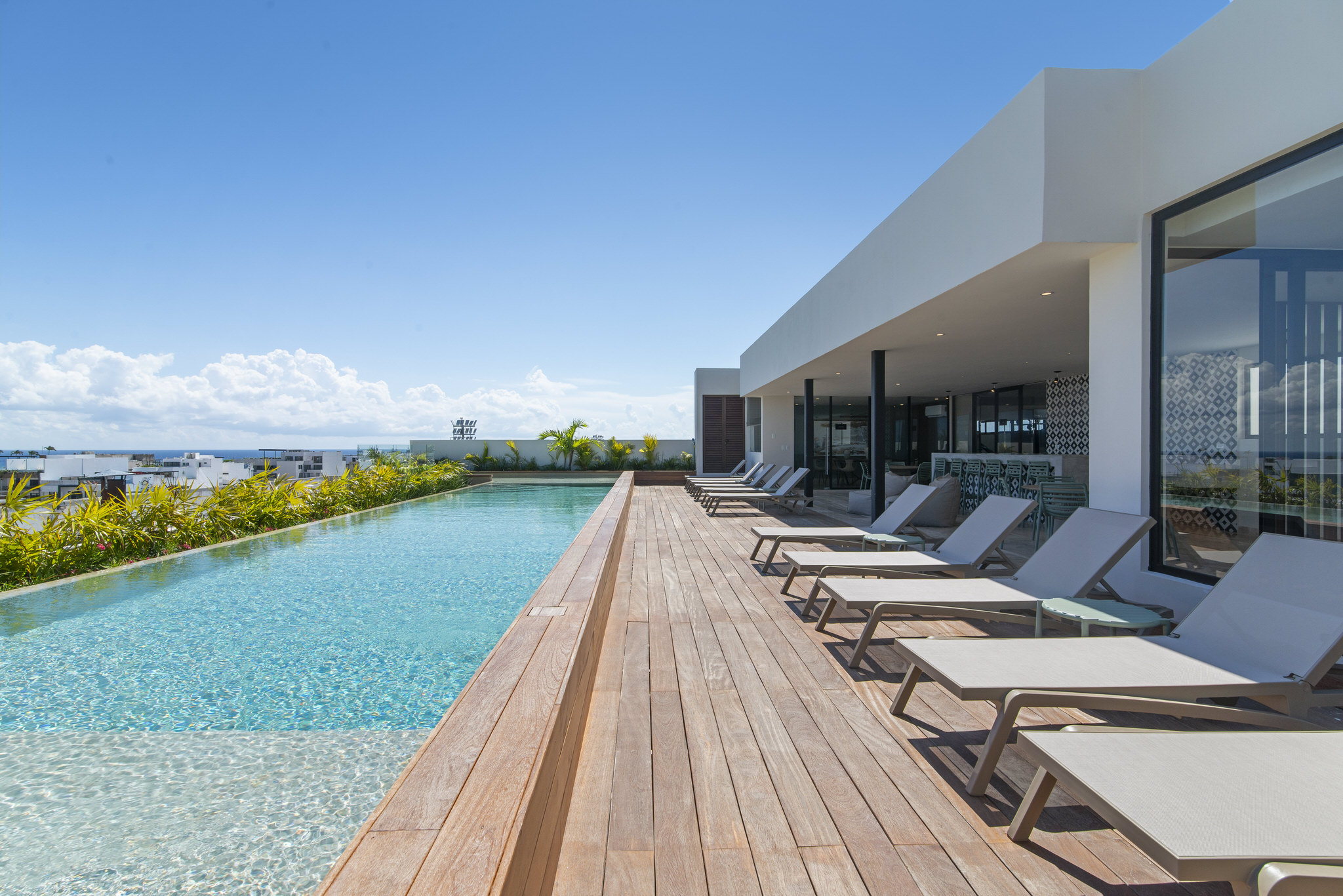 Well Located | Terrace, Pool & Coworking | Casago