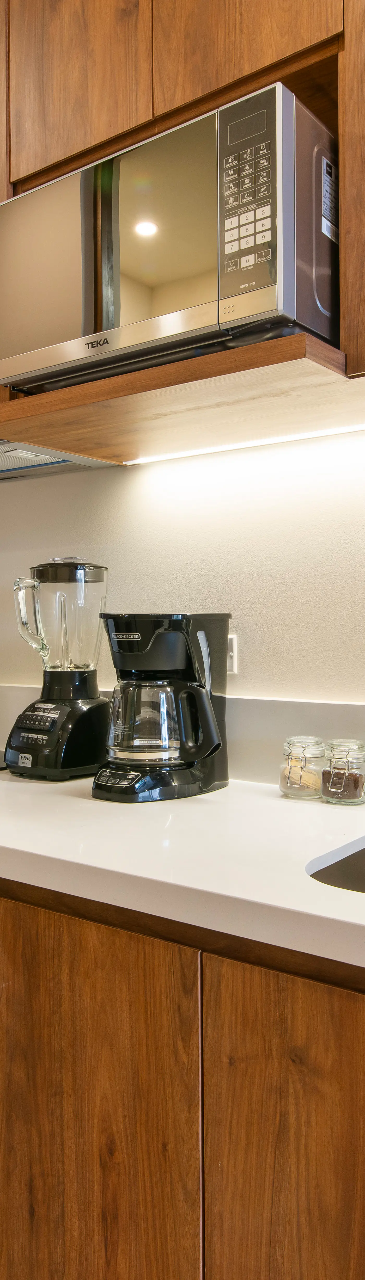 Paravian Paravian B503