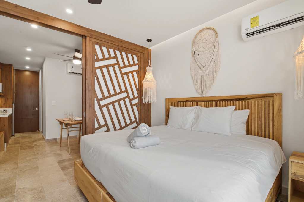 Paravian Paravian A401