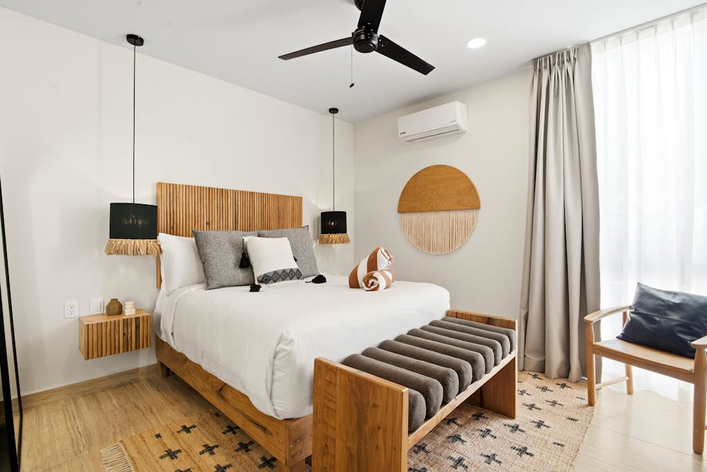 2BR Penthouse | Terrace & Plunge Pool | Casago