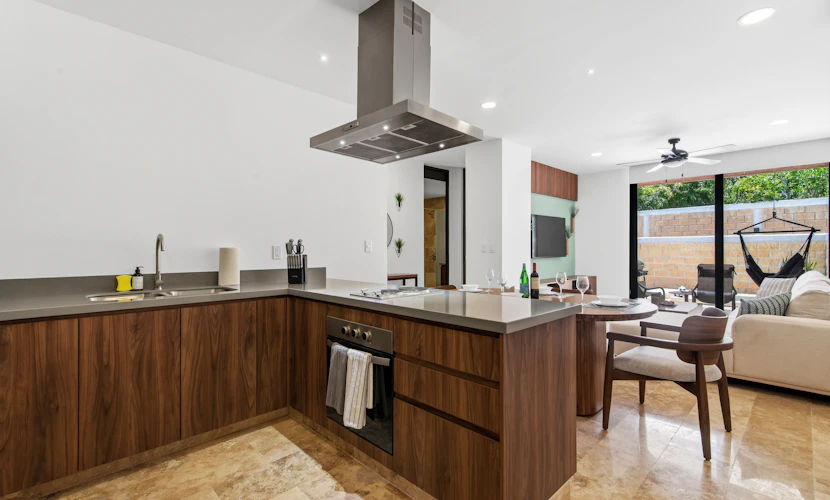 Warm Tropical 2BR | Private Jacuzzi & Patio By Casago
