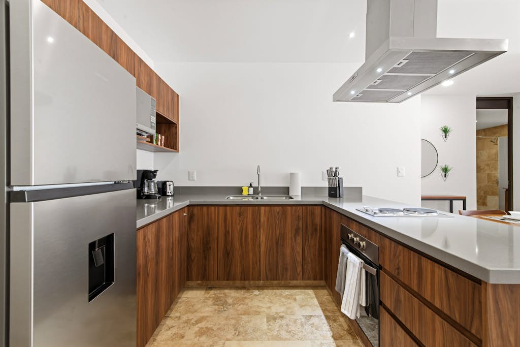 Warm Tropical 2BR | Private Jacuzzi & Patio By Casago