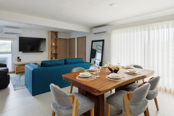 Casago | Modern Design | Steps from the Beach