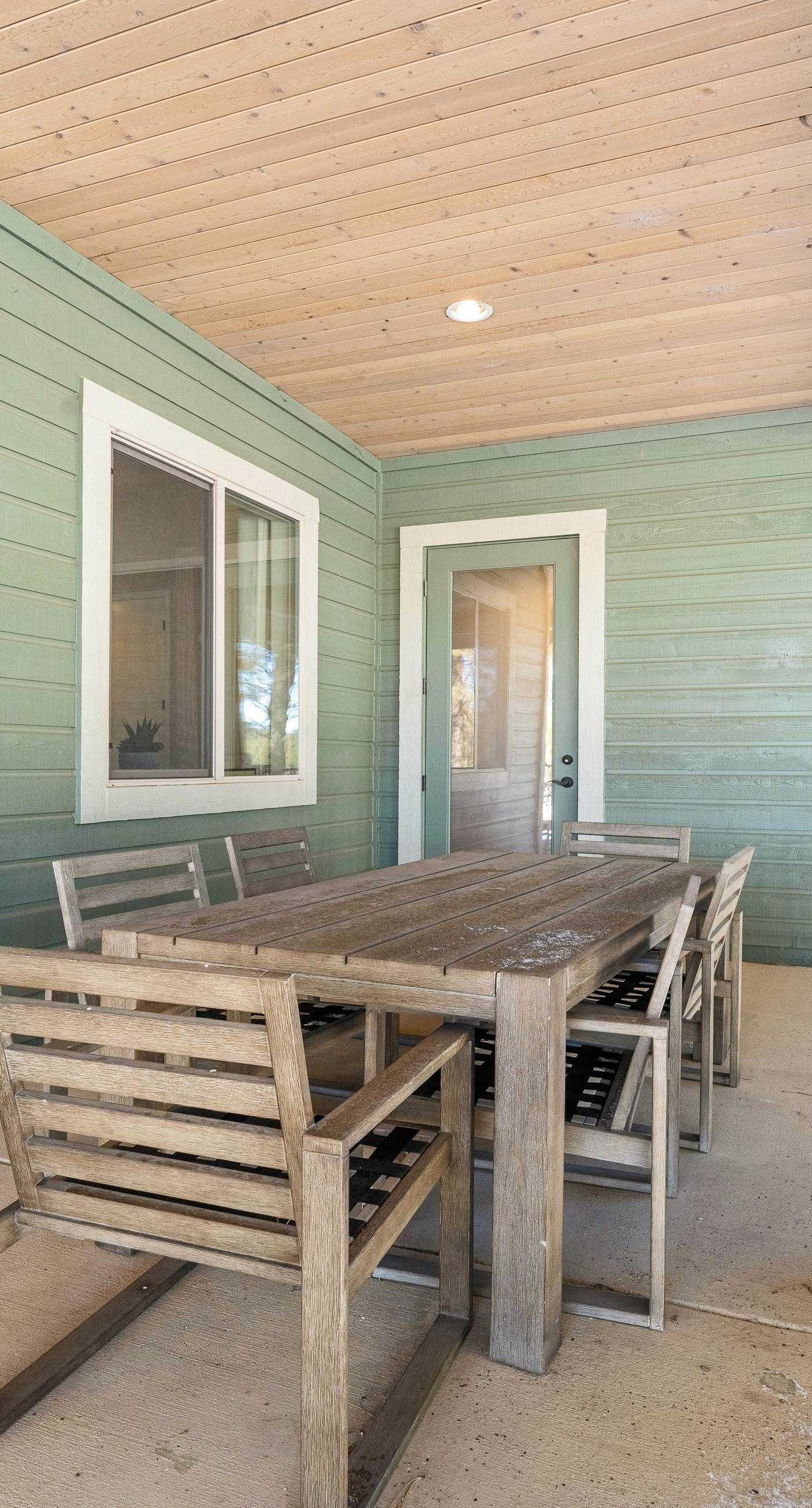 The Mountain View Retreat