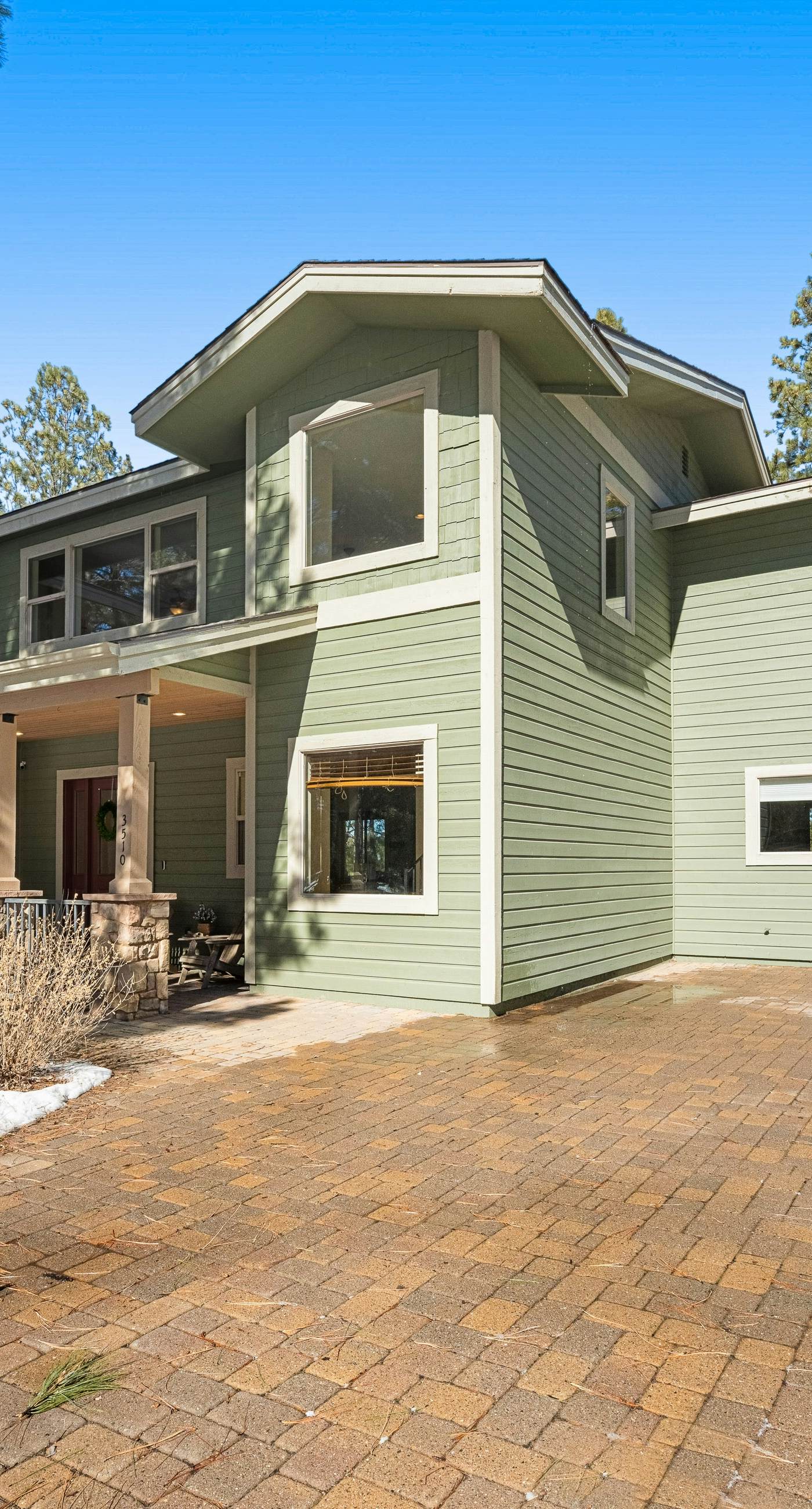 The Mountain View Retreat