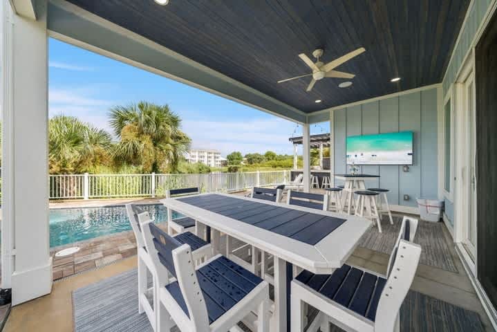 Stunning custom coastal hideaway with private pool