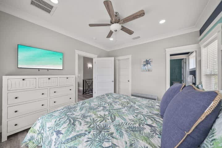 Stunning custom coastal hideaway with private pool