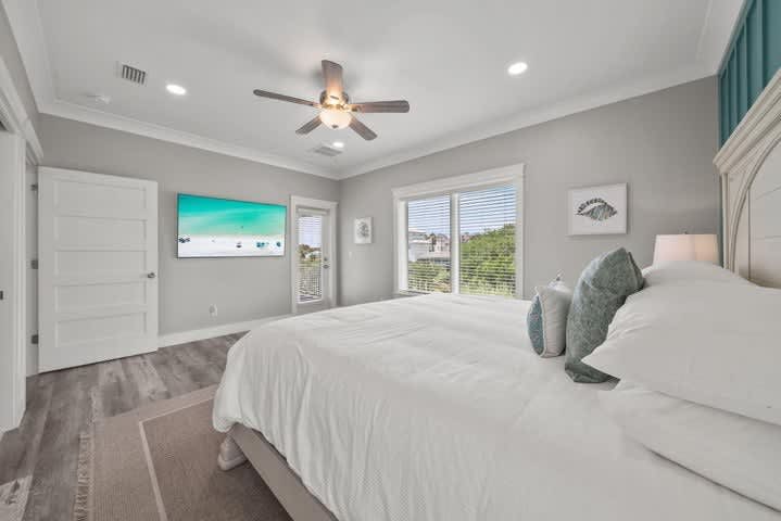 Stunning custom coastal hideaway with private pool