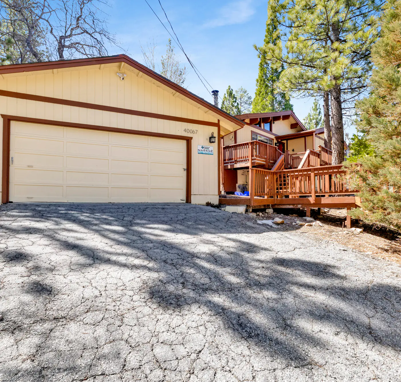 2655 - Moonlight Manor